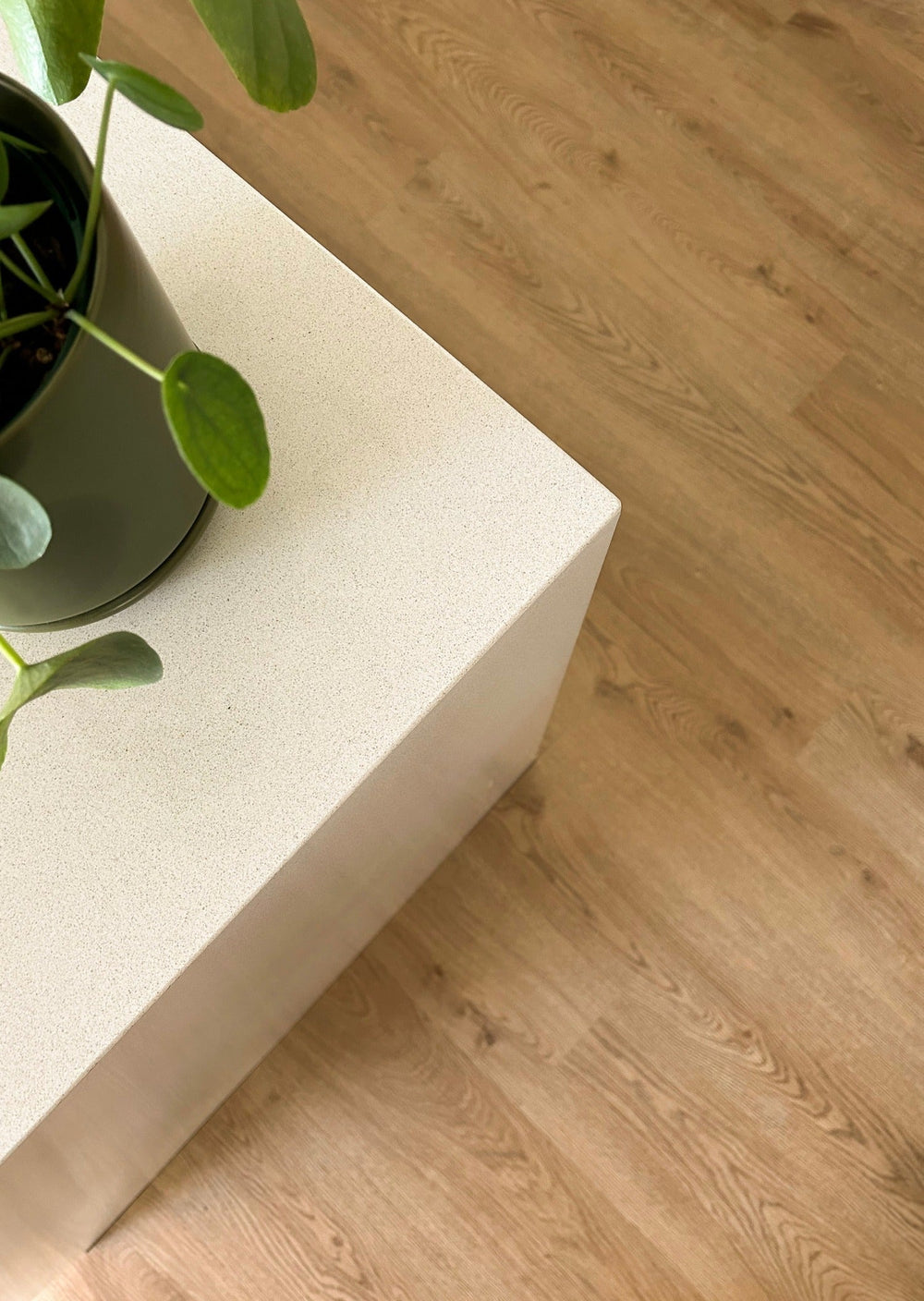 Kingswood™ 1.5 Flooring
