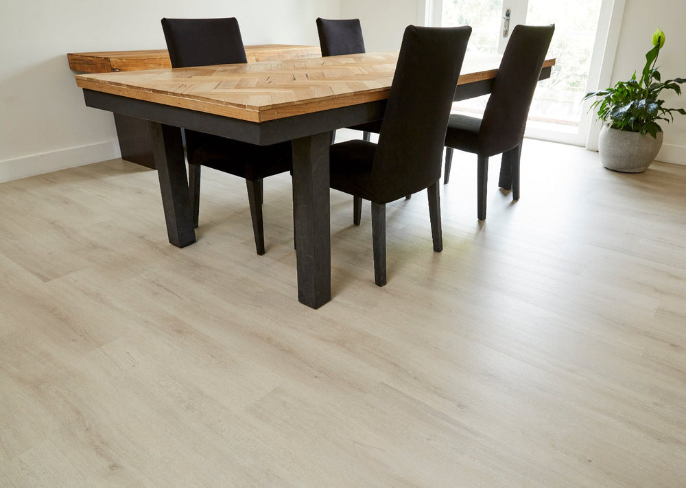 Kingswood™ 1.2 Flooring